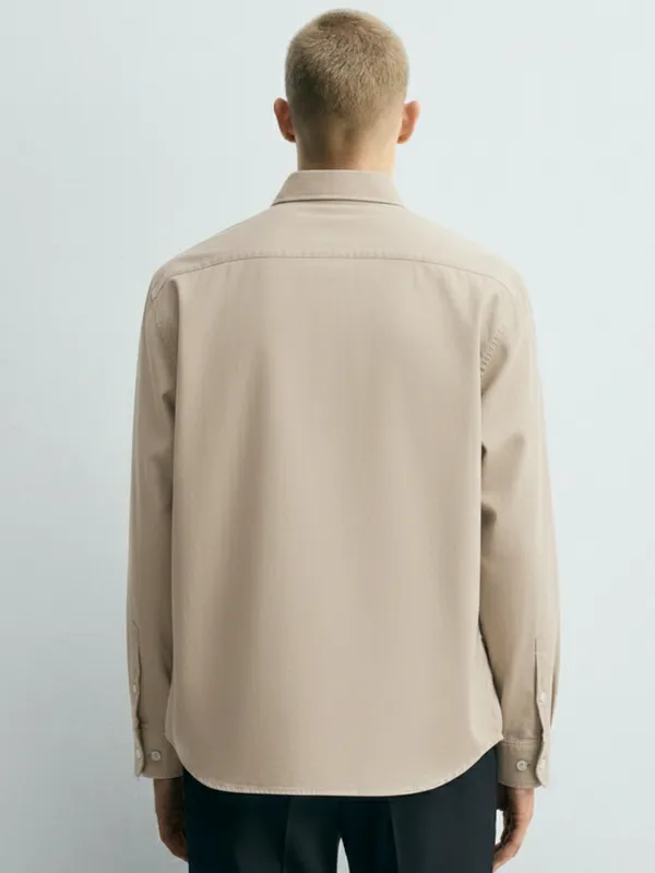 Highlander Men Cream Solid Slim Fit Casual Shirt