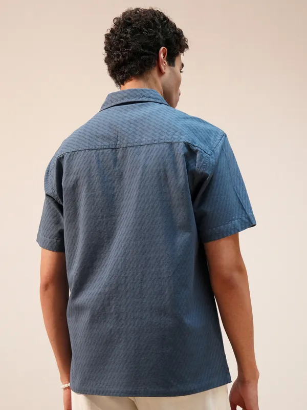 Highlander Men Blue Self Design Relaxed Fit Casual Shirt