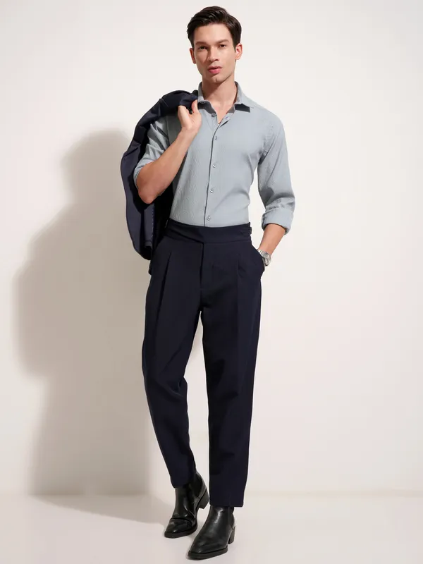 Highlander Men Grey Self Design Slim Fit Casual Shirt