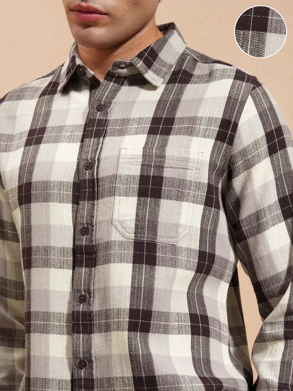 Highlander Men Brown Checked Slim Fit Casual Shirt
