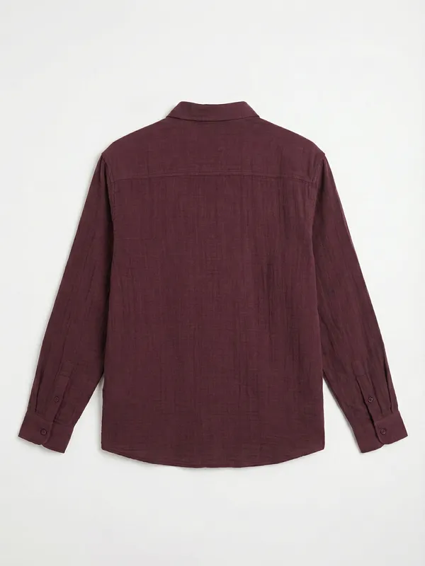 Highlander Men Maroon Self Design Relaxed Fit Casual Shirt