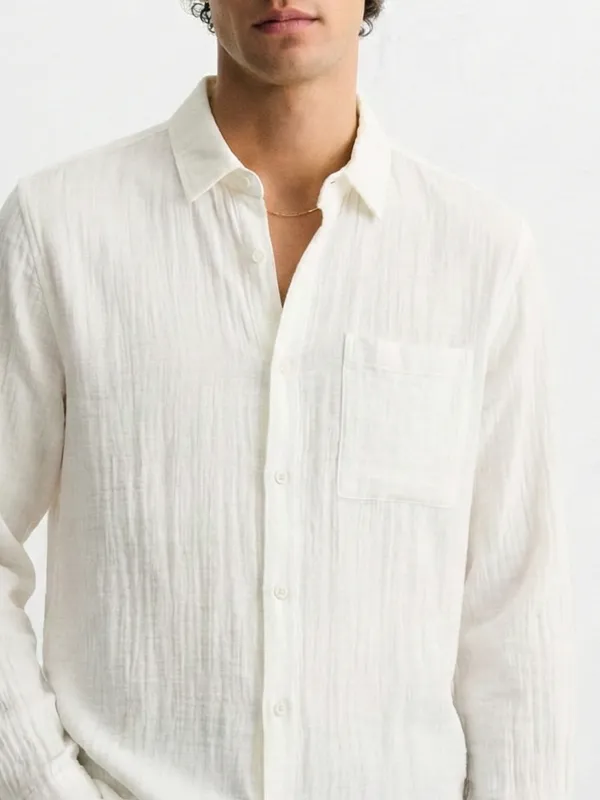 Highlander Men White Self Design Relaxed Fit Casual Shirt