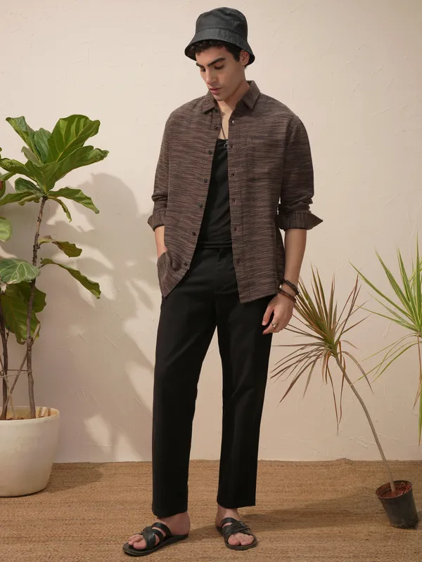 Men Relaxed Fit Casual Shirt