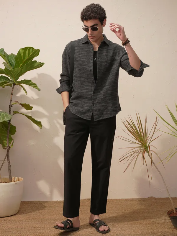 Highlander Men Black Self Design Relaxed Fit Casual Shirt