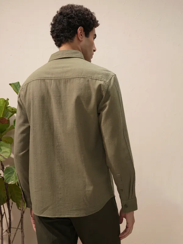 Highlander Men Green Self Design Relaxed Fit Casual Shirt