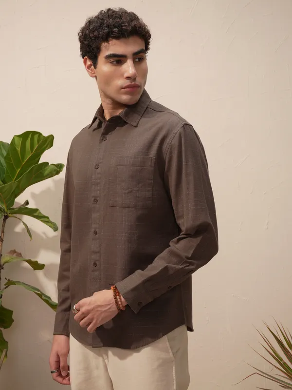 Highlander Men Brown Self Design Relaxed Fit Casual Shirt