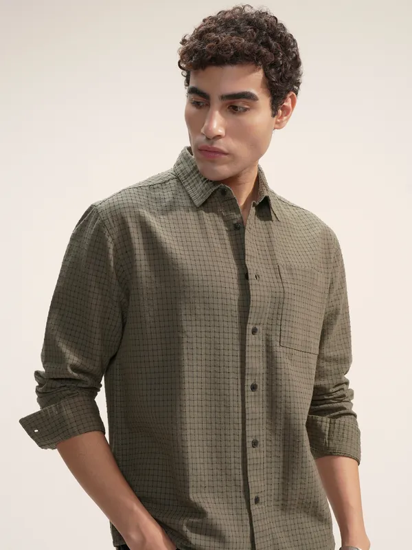 Highlander Men Olive Checked Relaxed Fit Casual Shirt