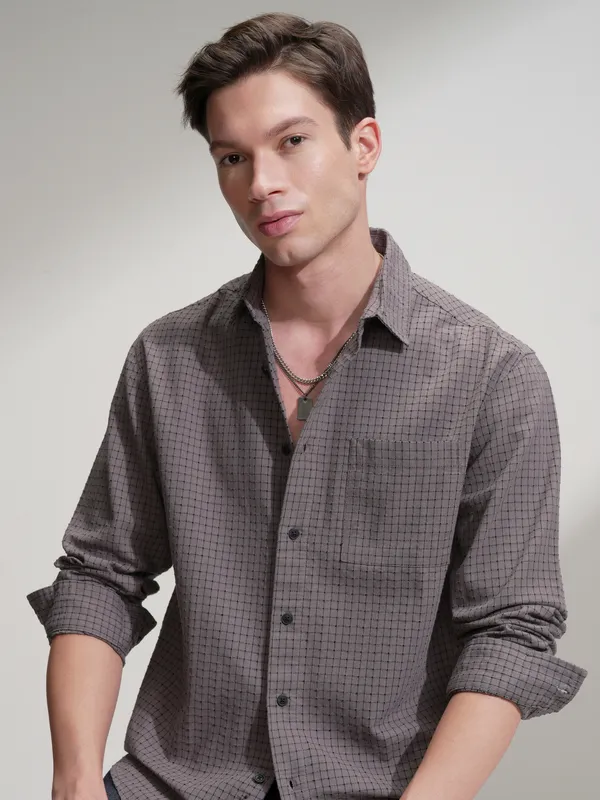 Highlander Men Tan Checked Relaxed Fit Casual Shirt