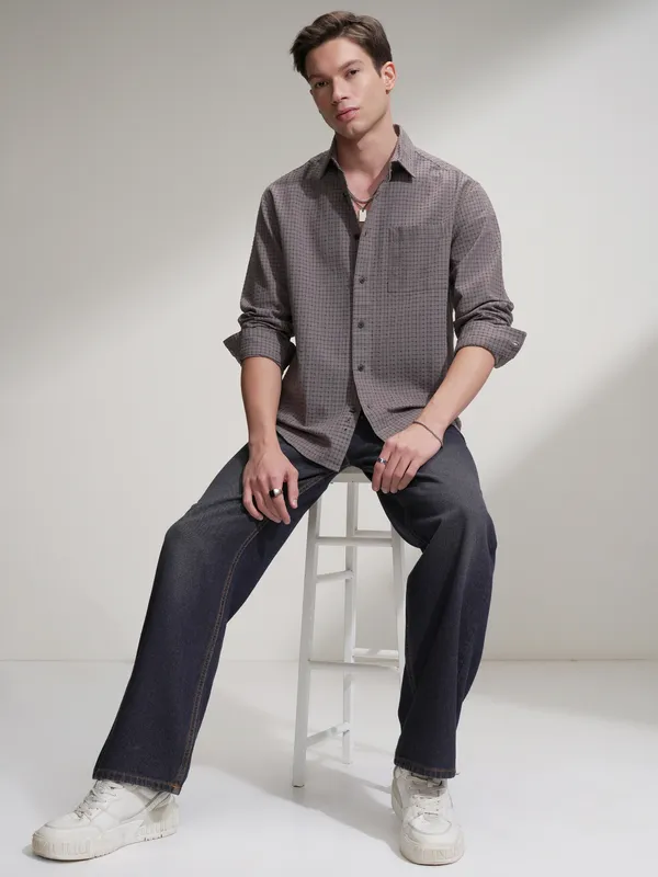 Highlander Men Tan Checked Relaxed Fit Casual Shirt