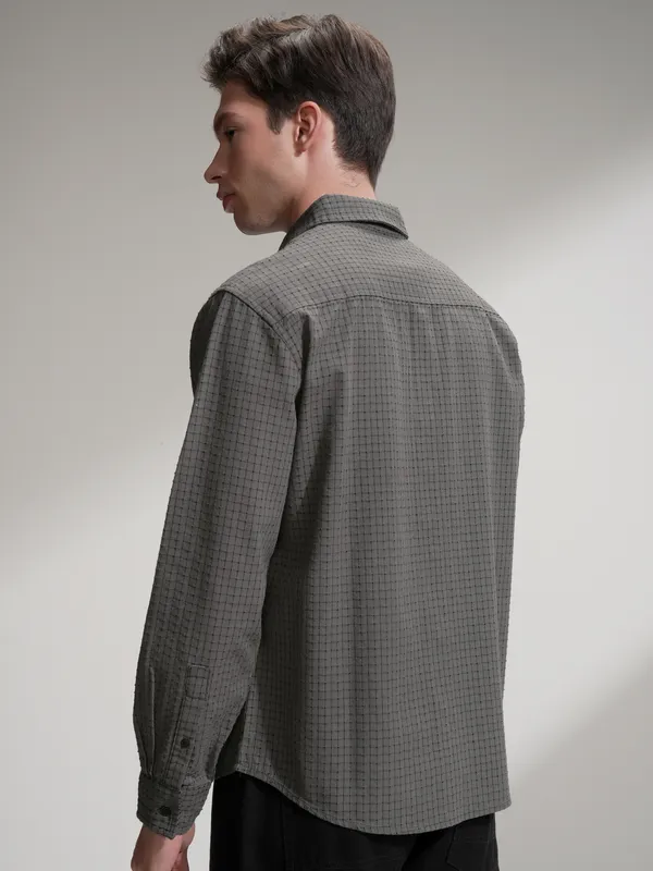 Highlander Men Olive Checked Relaxed Fit Casual Shirt