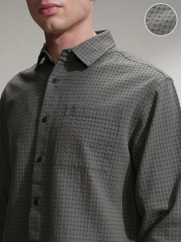 Highlander Men Olive Checked Relaxed Fit Casual Shirt