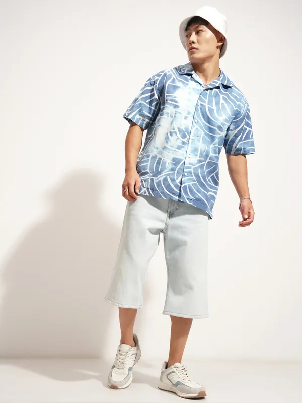 Highlander Men Blue Printed Relaxed Fit Casual Shirt