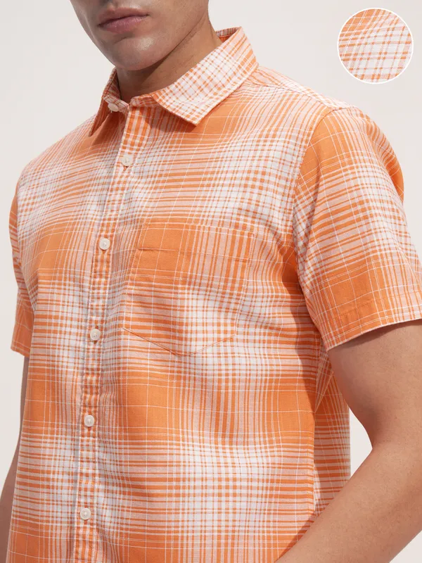 Highlander Men Orange Checked Slim Fit Casual Shirt