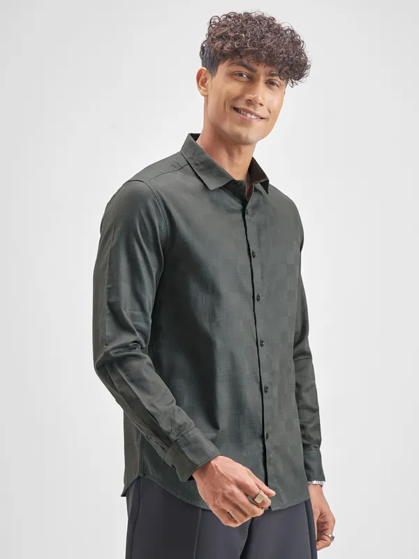 Highlander Men Charcoal Self Design Slim Fit Casual Shirt