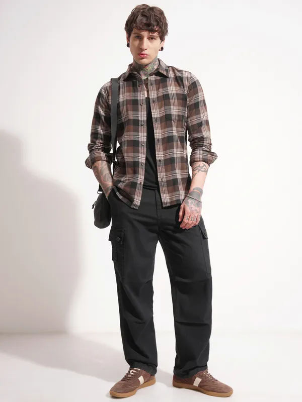 Highlander Men Brown Checked Slim Fit Casual Shirt