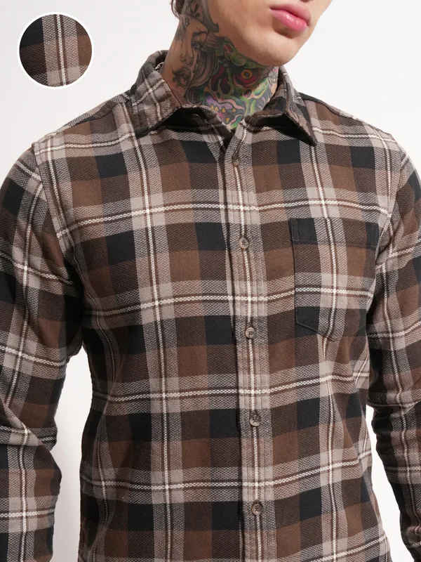 Highlander Men Brown Checked Slim Fit Casual Shirt