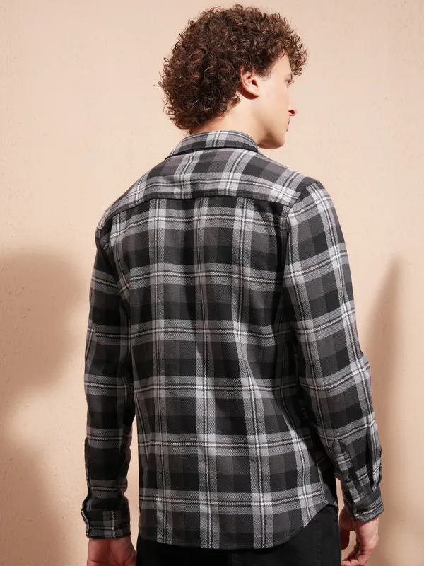 Highlander Men Charcoal Checked Slim Fit Casual Shirt