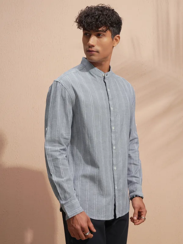 Highlander Men Grey Striped Relaxed Fit Casual Shirt