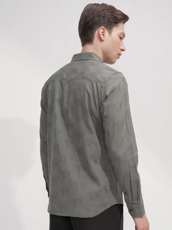 Highlander Men Green Self Design Slim Fit Casual Shirt