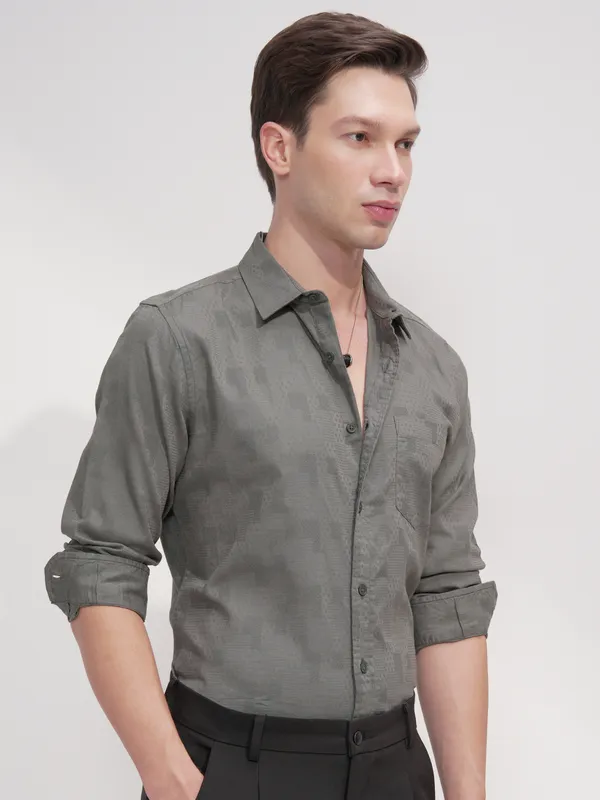 Highlander Men Green Self Design Slim Fit Casual Shirt