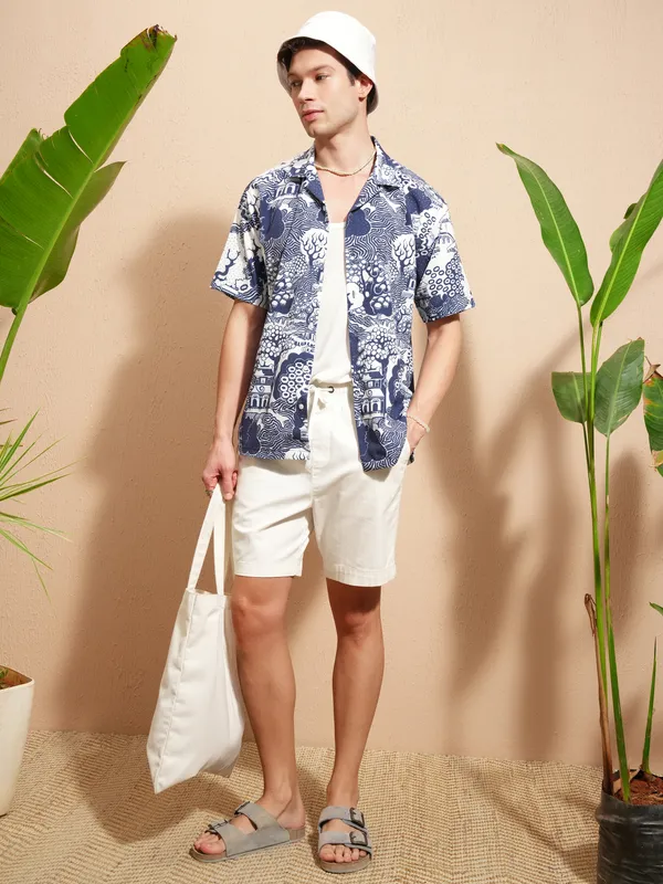 Highlander Men Blue Printed Relaxed Fit Casual Shirt