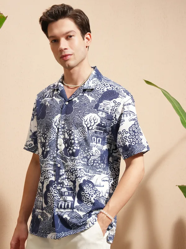 Highlander Men Blue Printed Relaxed Fit Casual Shirt