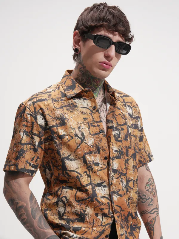 Highlander Men Rust Printed Relaxed Fit Casual Shirt