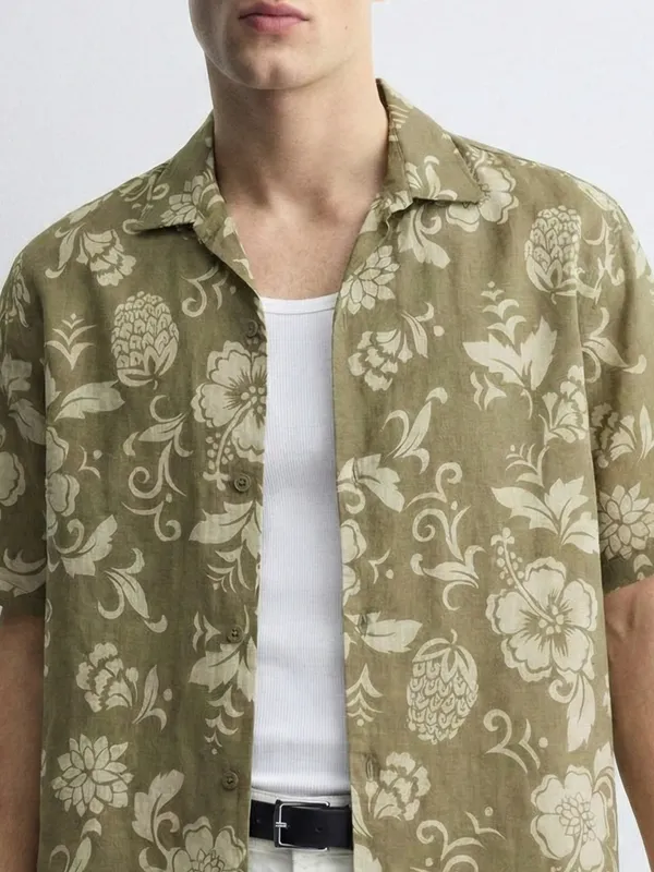 Highlander Men Olive Printed Relaxed Fit Casual Shirt