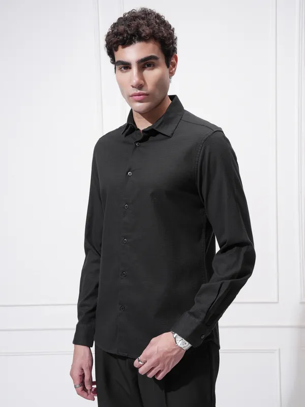 Highlander Men Black Self Design Slim Fit Casual Shirt