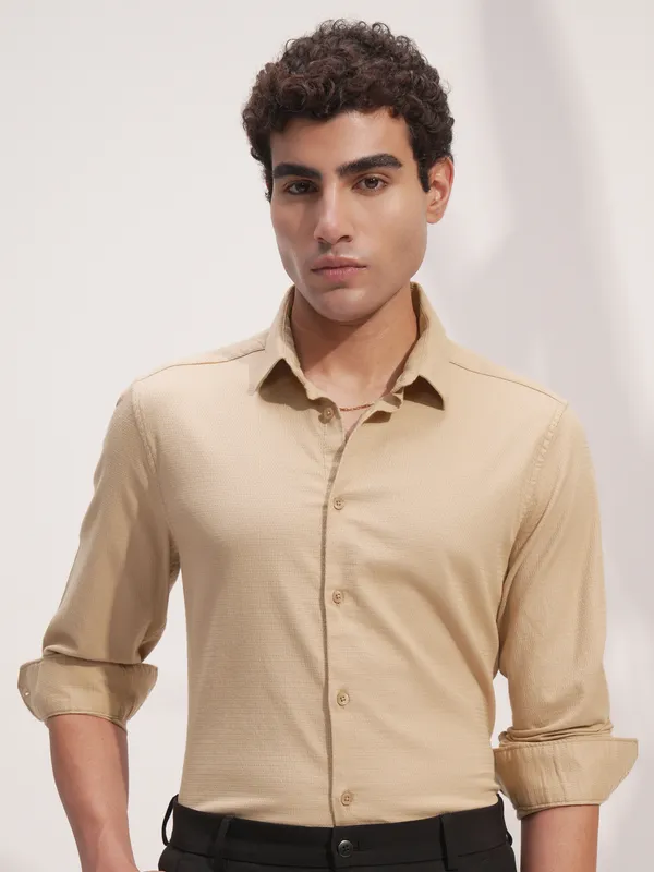 Men Slim Fit Casual Shirt