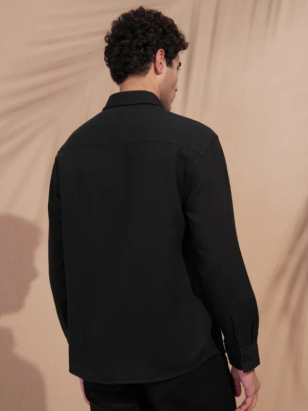 Highlander Men Black Self Design Relaxed Fit Casual Shirt