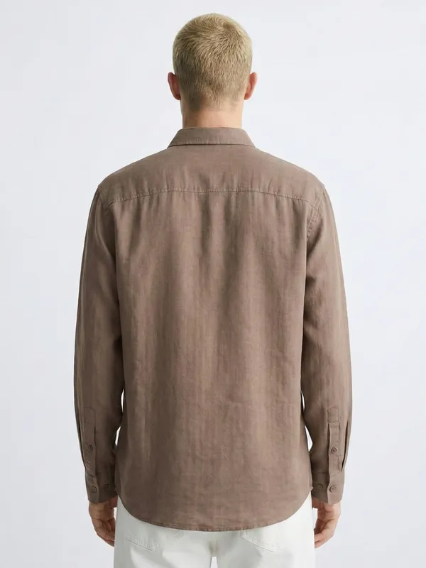 Highlander Men Brown Self Design Relaxed Fit Casual Shirt