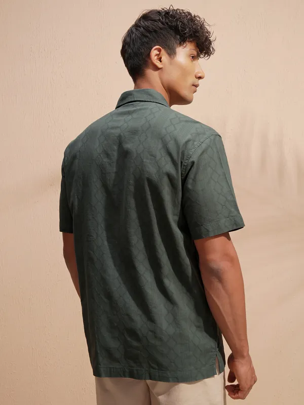 Highlander Men Green Self Design Relaxed Fit Casual Shirt