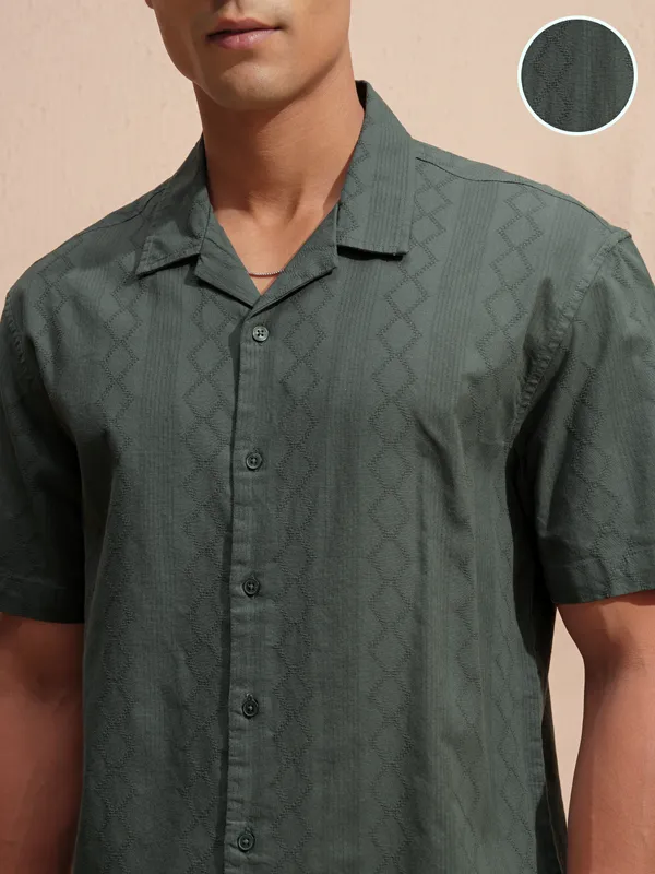 Highlander Men Green Self Design Relaxed Fit Casual Shirt