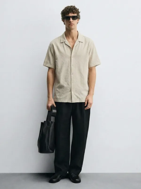 Highlander Men Tan Self Design Relaxed Fit Casual Shirt