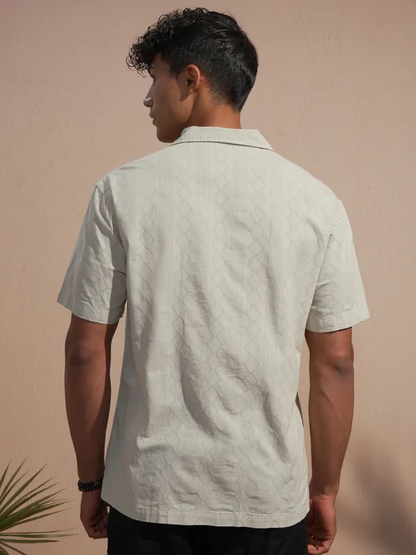 Highlander Men Tan Self Design Relaxed Fit Casual Shirt