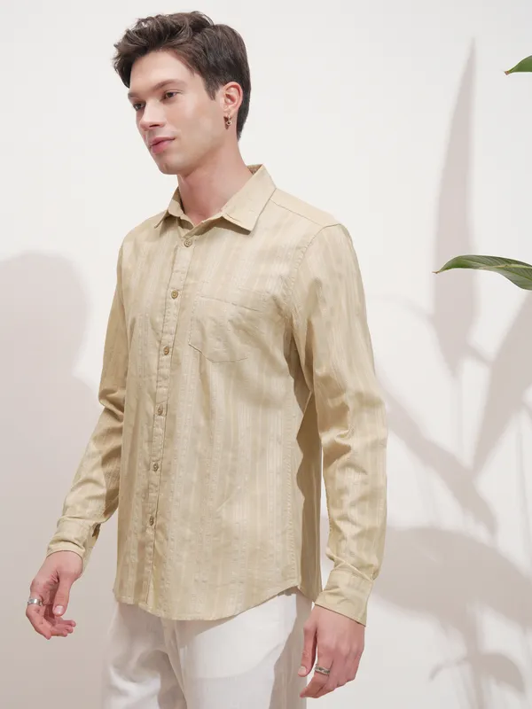 Highlander Men Beige Self Design Slim Fit Casual Shirt