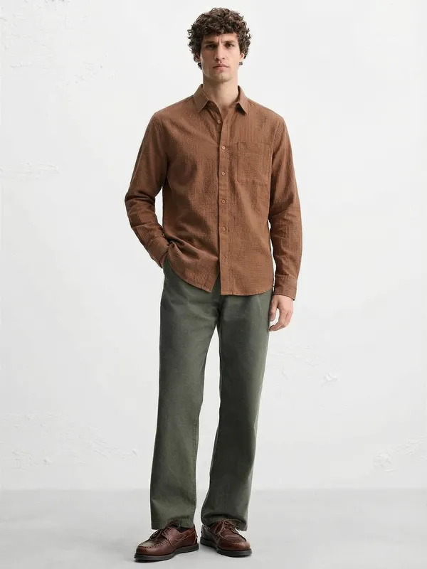 Highlander Men Brown Self Design Relaxed Fit Casual Shirt