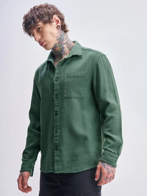 Highlander Men Green Self Design Relaxed Fit Casual Shirt