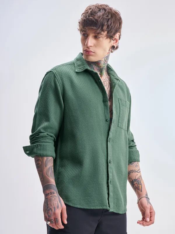 Highlander Men Green Self Design Relaxed Fit Casual Shirt