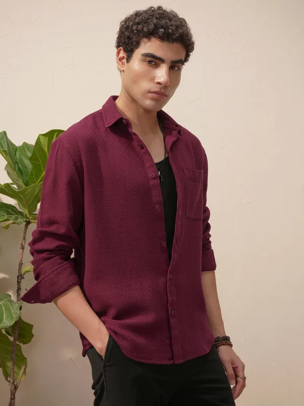 Highlander Men Burgundy Self Design Relaxed Fit Casual Shirt