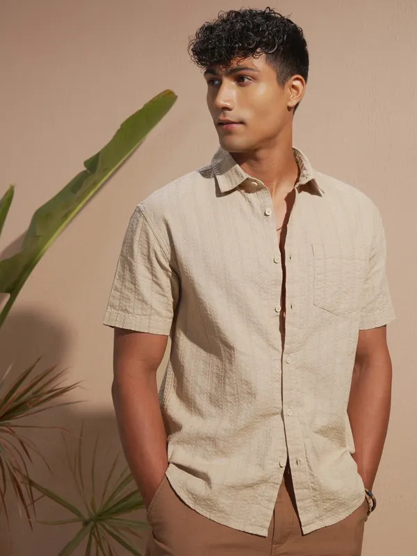 Highlander Men Beige Self Design Relaxed Fit Casual Shirt