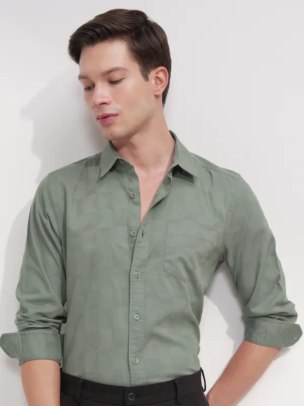 Highlander Men Green Self Design Slim Fit Casual Shirt