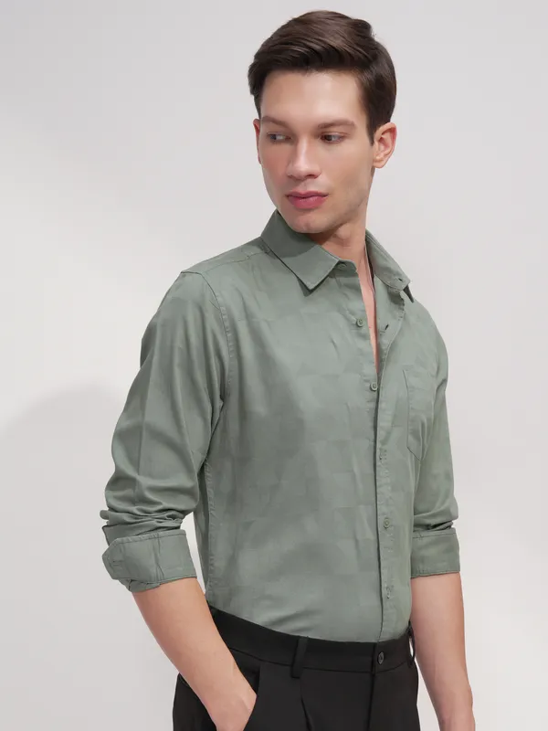 Highlander Men Green Self Design Slim Fit Casual Shirt