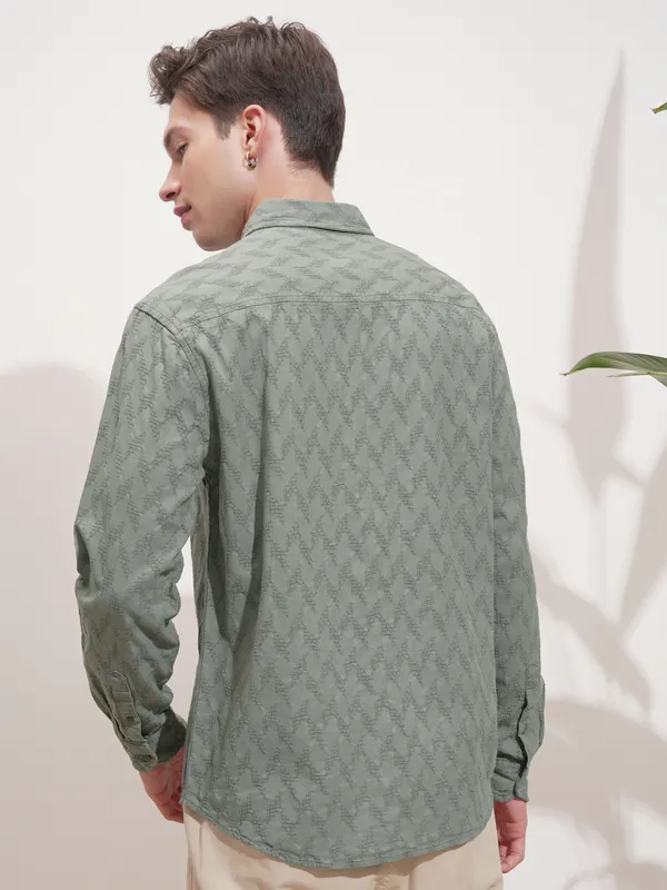 Highlander Men Green Self Design Relaxed Fit Casual Shirt