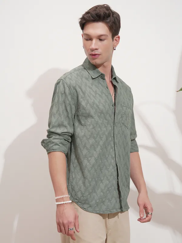 Highlander Men Green Self Design Relaxed Fit Casual Shirt