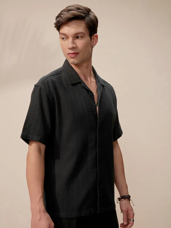 Highlander Men Black Self Design Relaxed Fit Casual Shirt