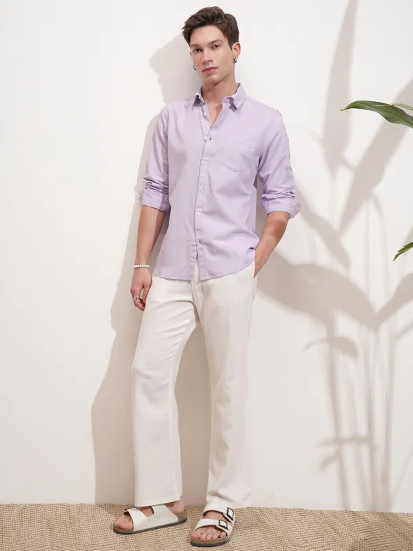 Highlander Men Lavender Self Design Slim Fit Casual Shirt