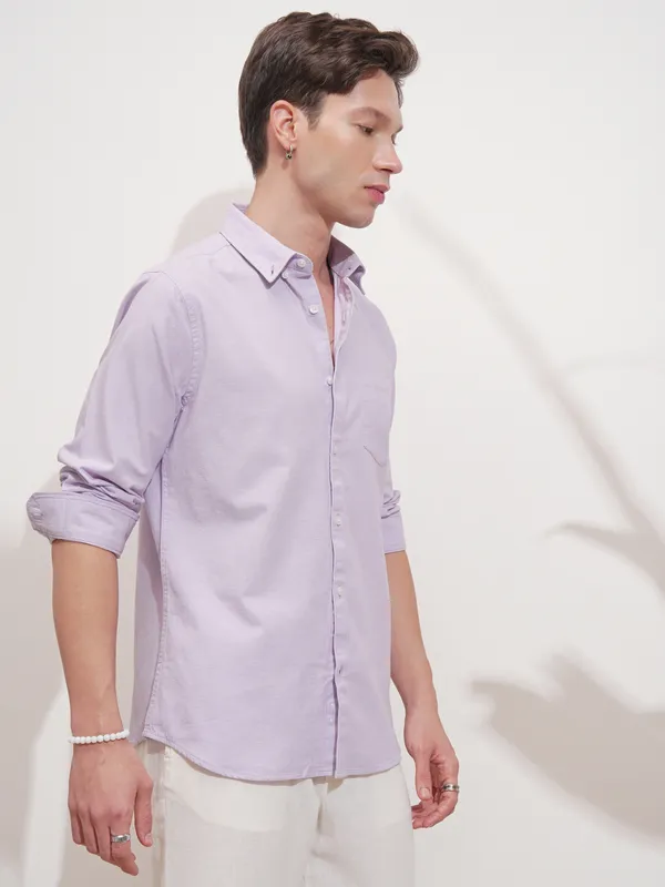 Highlander Men Lavender Self Design Slim Fit Casual Shirt