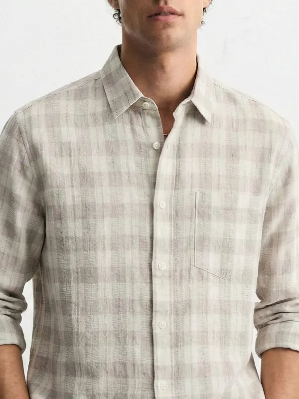 Highlander Men Grey Checked Relaxed Fit Casual Shirt